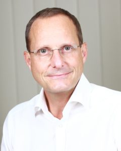 Augenbrauenlift Dr. Axmann Hannover